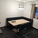 Beim Maler Gandi Lägenhet