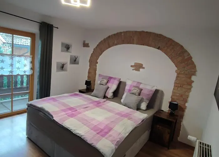 Beim Maler Gandi Apartament Kienberg (Traunstein, Bavaria)